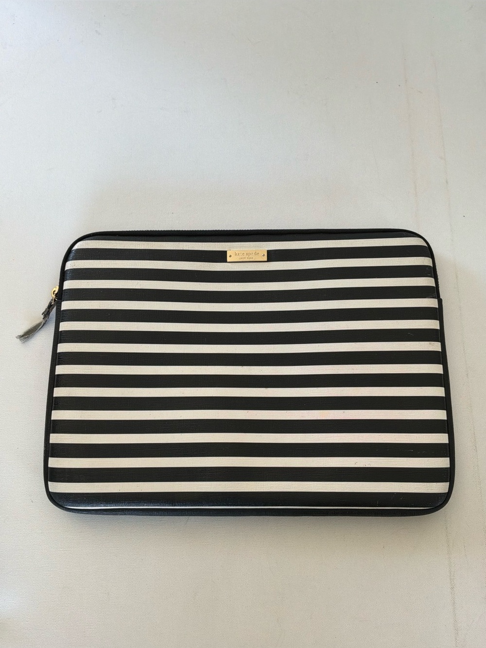 Kate Spade New York Black White Stripe Zip Laptop Sleeve Case 13”